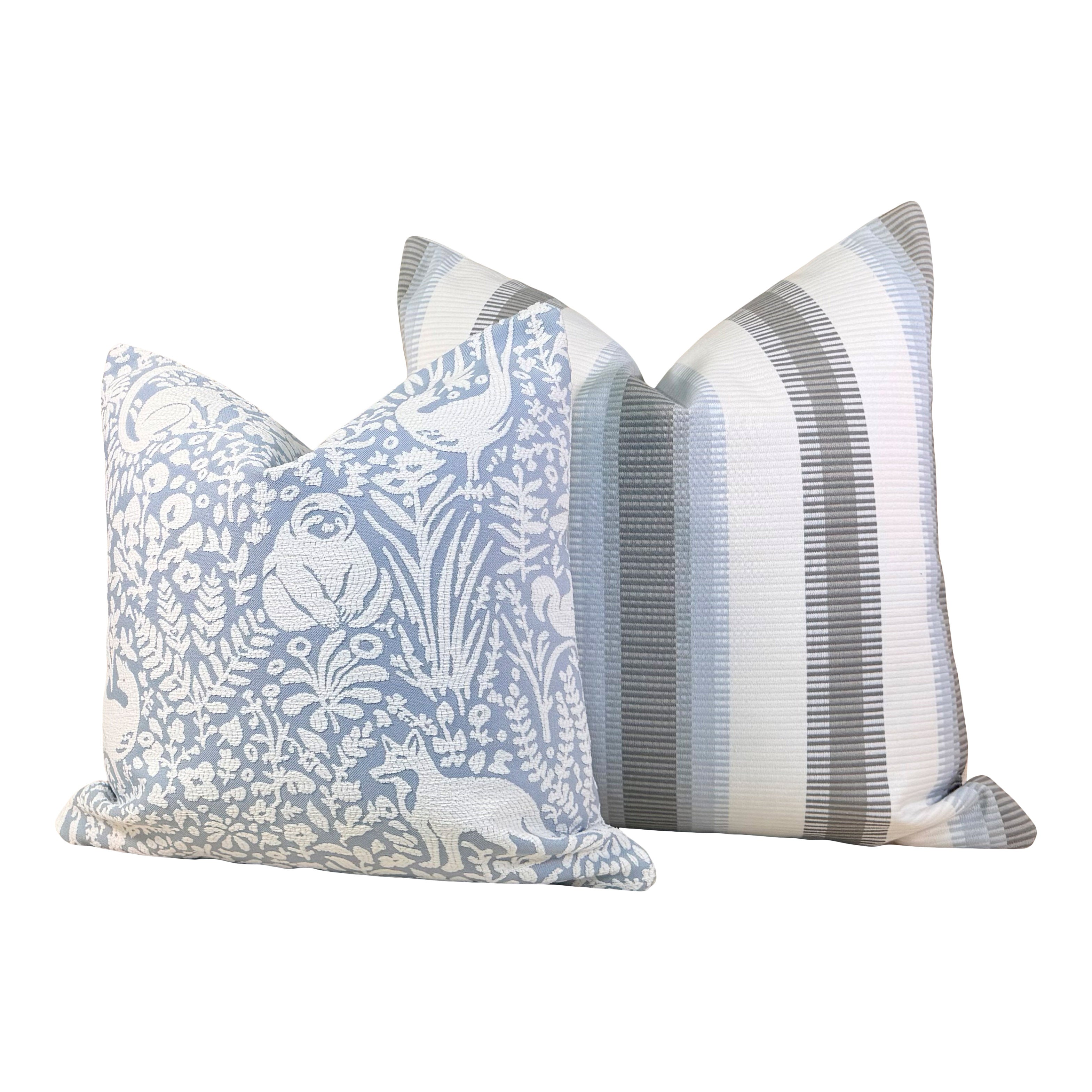 Thibaut Kindred Indoor Outdoor Pillow - Powder