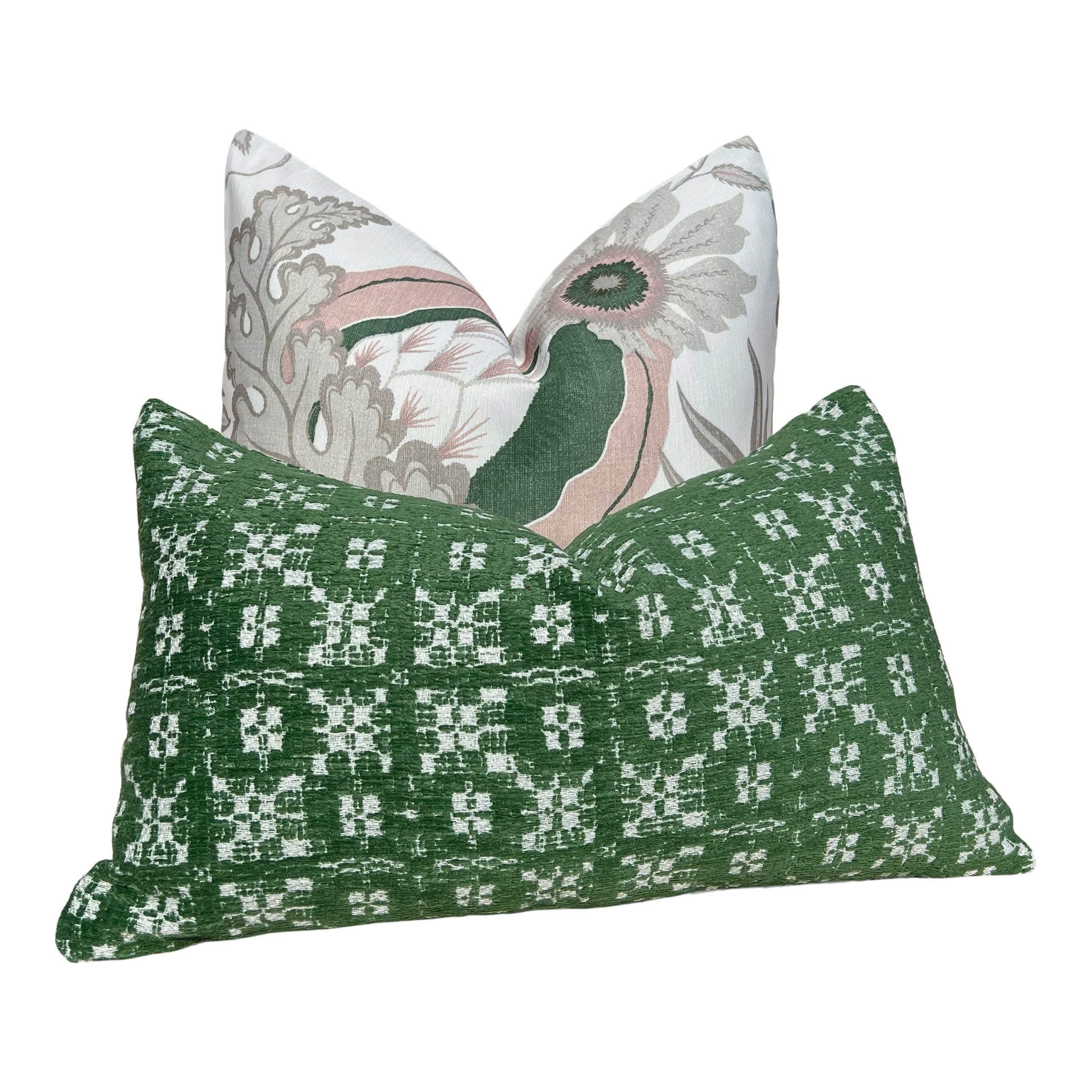 Thibaut Outdoor Woven Briemfield Pillow in Kelly Green. Outdoor Green Small Scale Pillow Cover, Designer Accent Perfomance Cushions