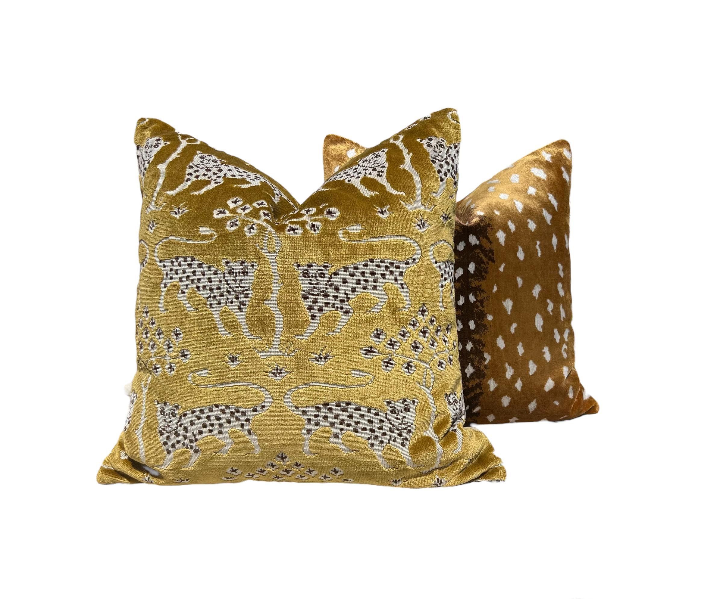 Scalamandre Antelope Velvet Pillow in Bronze, Luxurious Animal Print Accent Cushion, Brown Velvet Cushion Cover, Decorative Throw Pillow