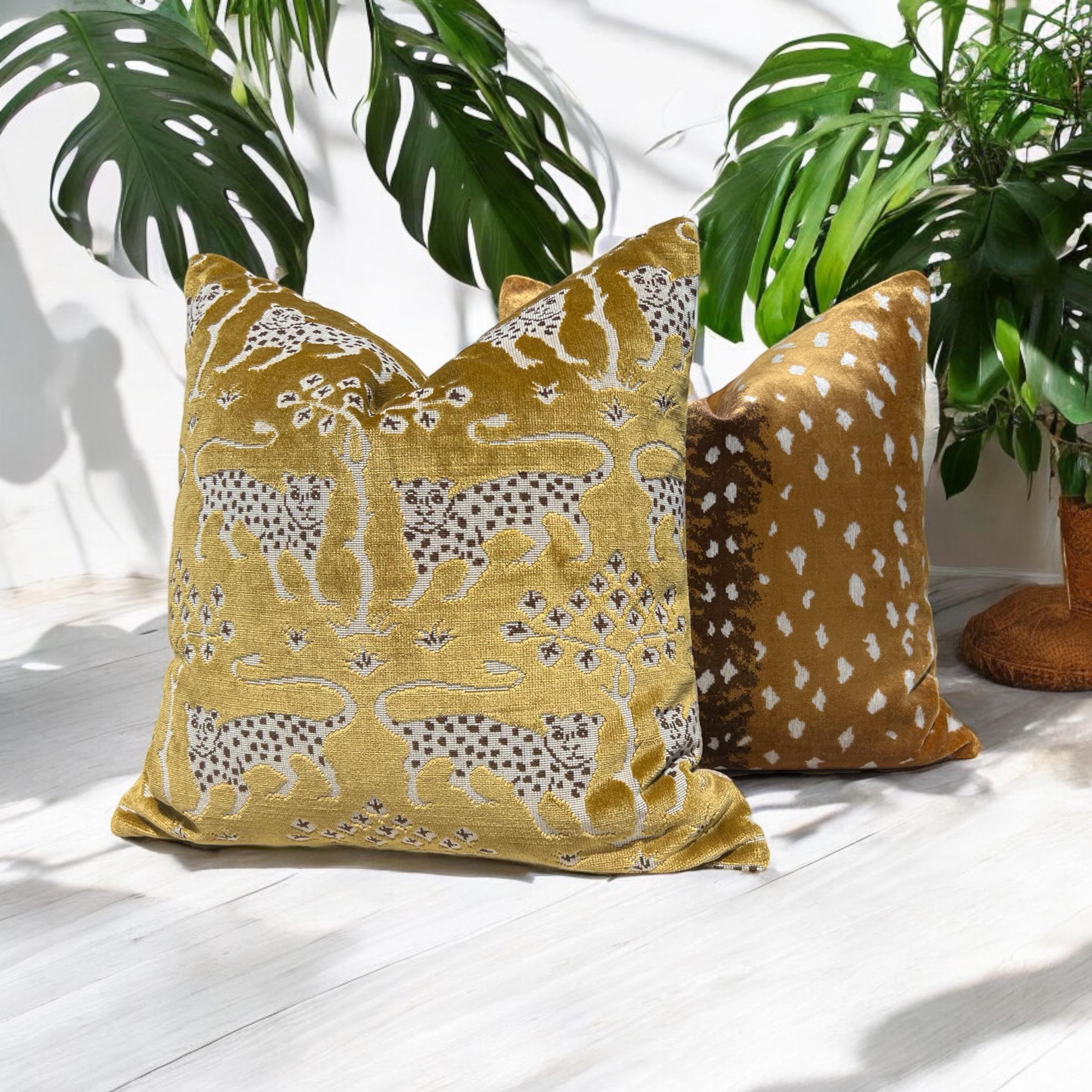 Scalamandre Antelope Velvet Pillow in Bronze, Luxurious Animal Print Accent Cushion, Brown Velvet Cushion Cover, Decorative Throw Pillow