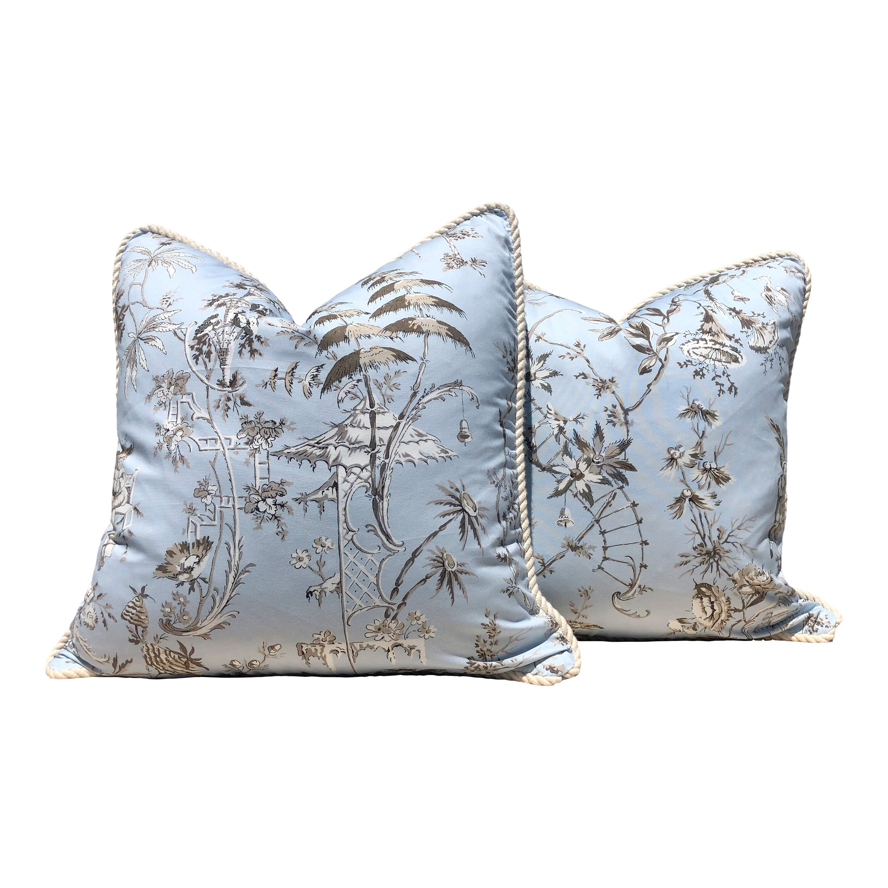 Nanjing Chinoiserie Pillow Sky Blue. Lumbar Light Blue Pillow Case, Powder Blue Cushion, Pagoda Pillow Cove, Euro Sham Slipcover