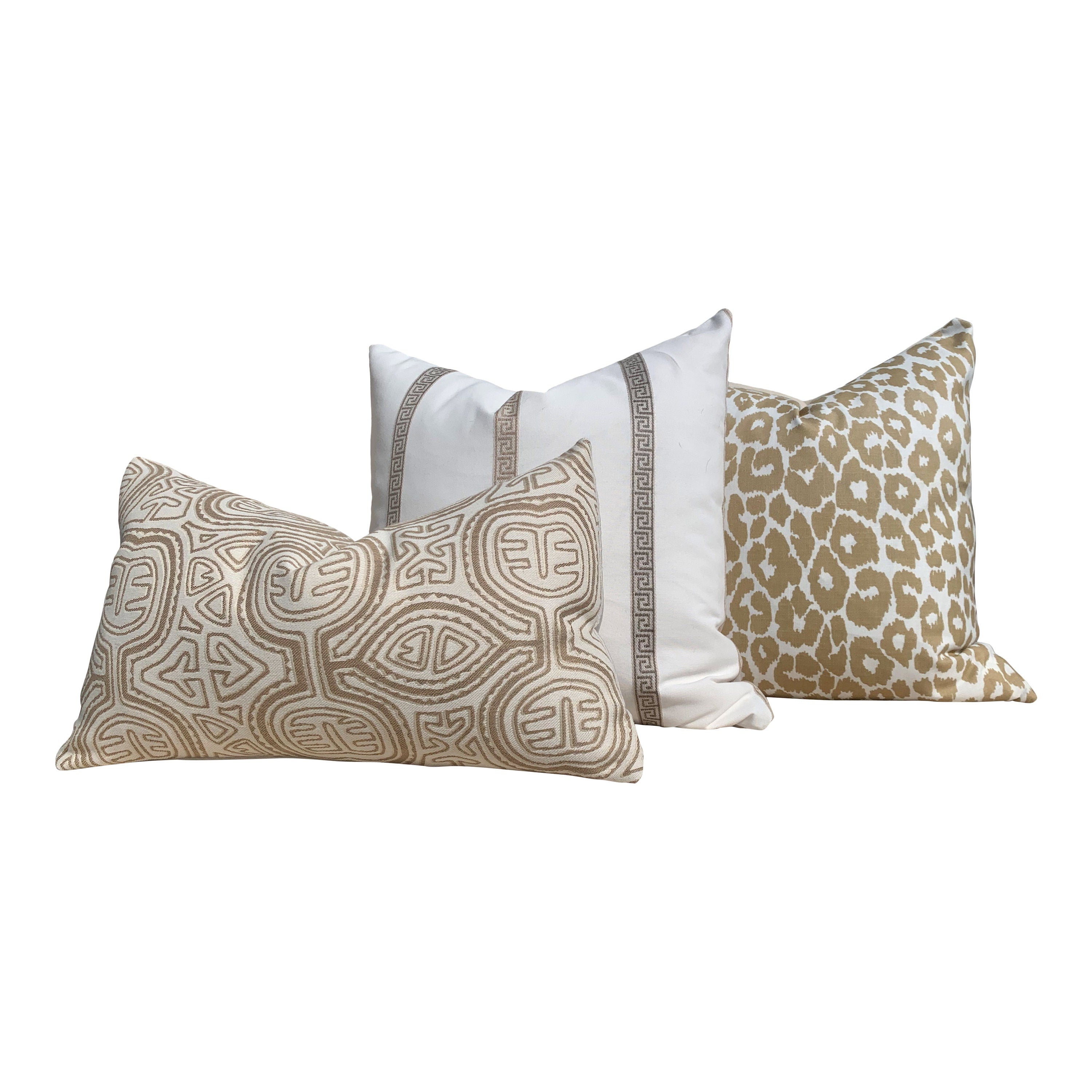 Indoor/Outdoor Schumacher Leopard Pillow in Tan. Animal Print Outdoor lumbar Pillow in Beige.