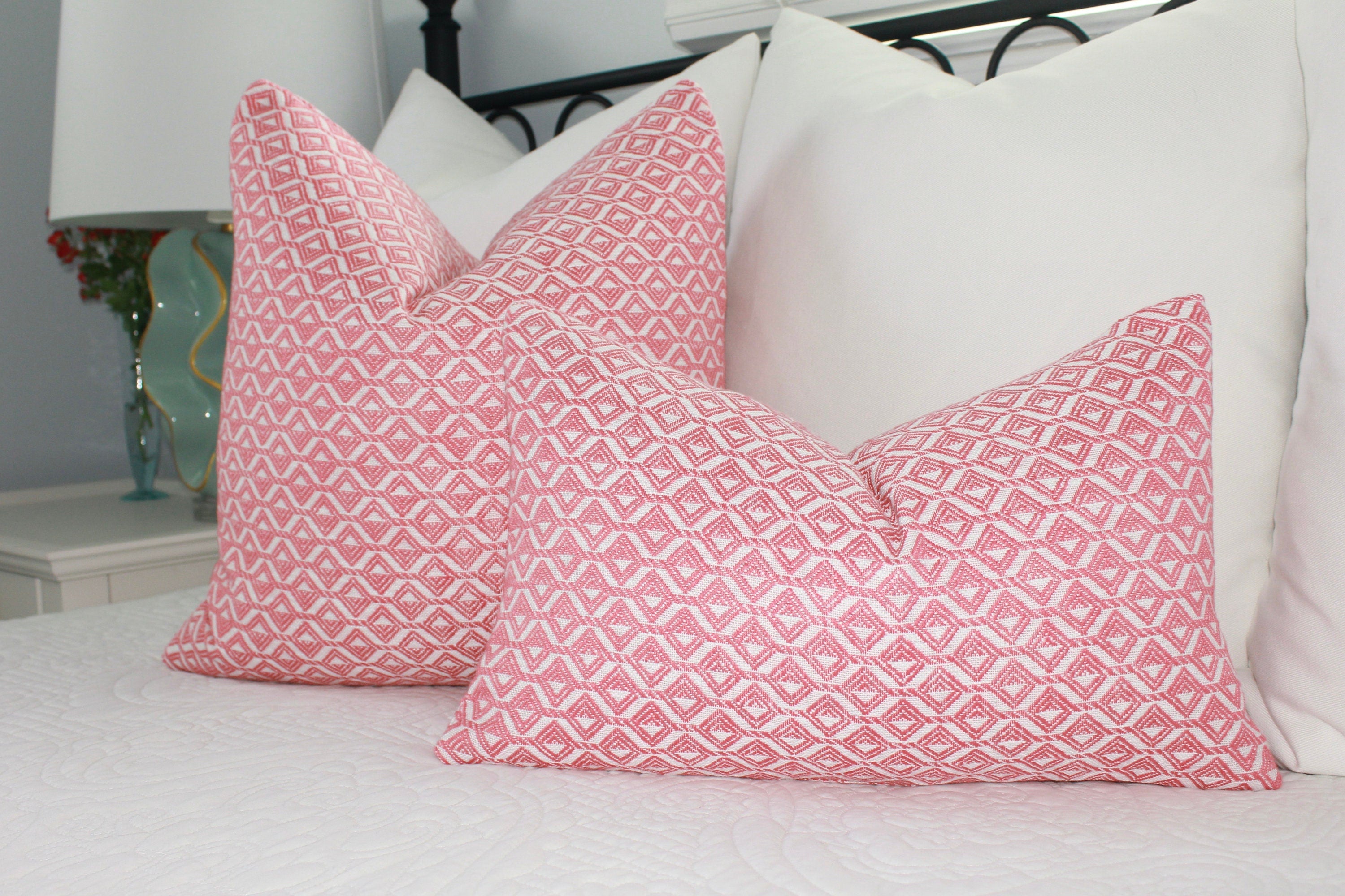 Outdoor Trion Woven Pillow in Peony. Thiabut Designer Patio Decorative Accent Cushion in Pink. Lumbar Chair Pillow Case in Pink and White