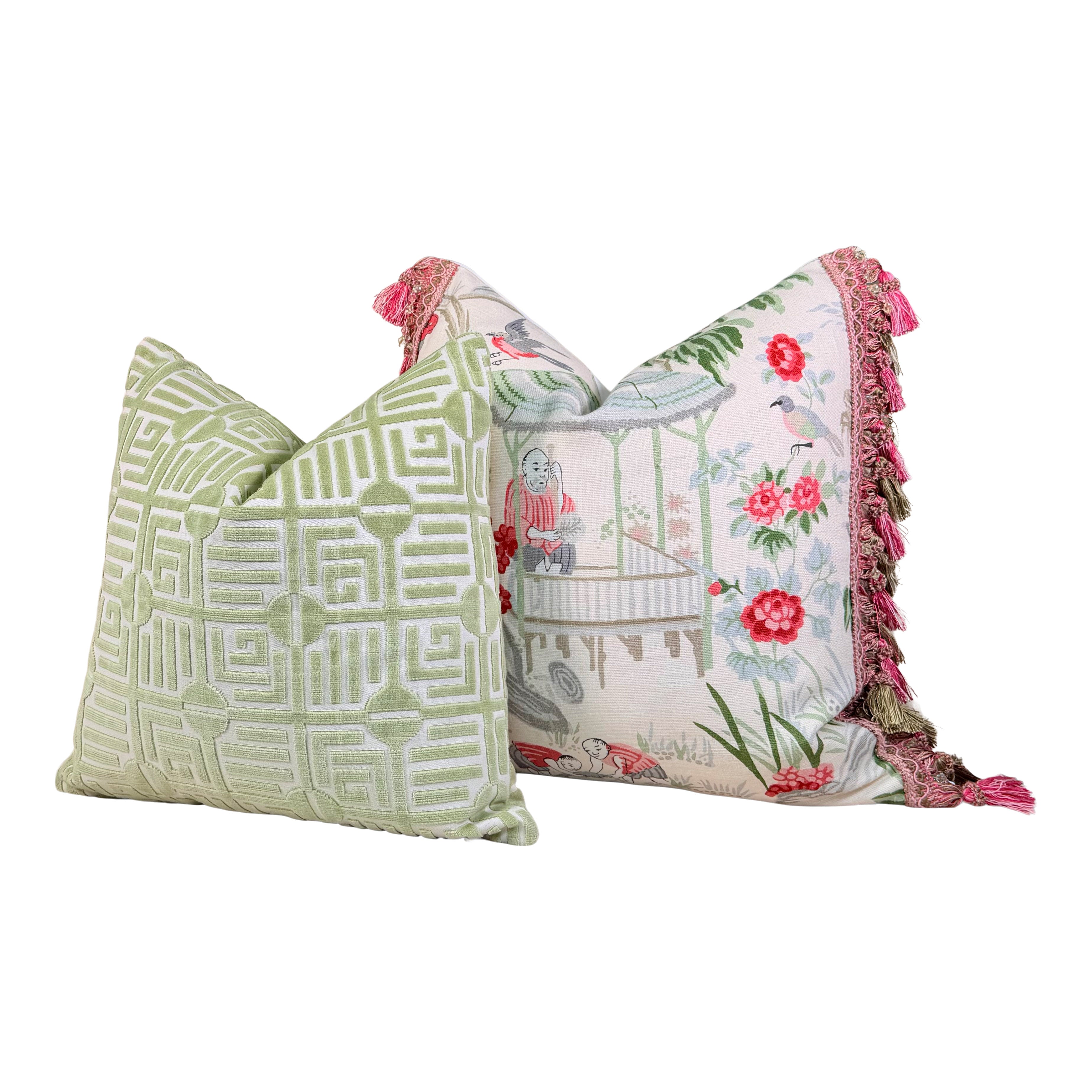 Schumacher Yangtze River Pillow - Cream