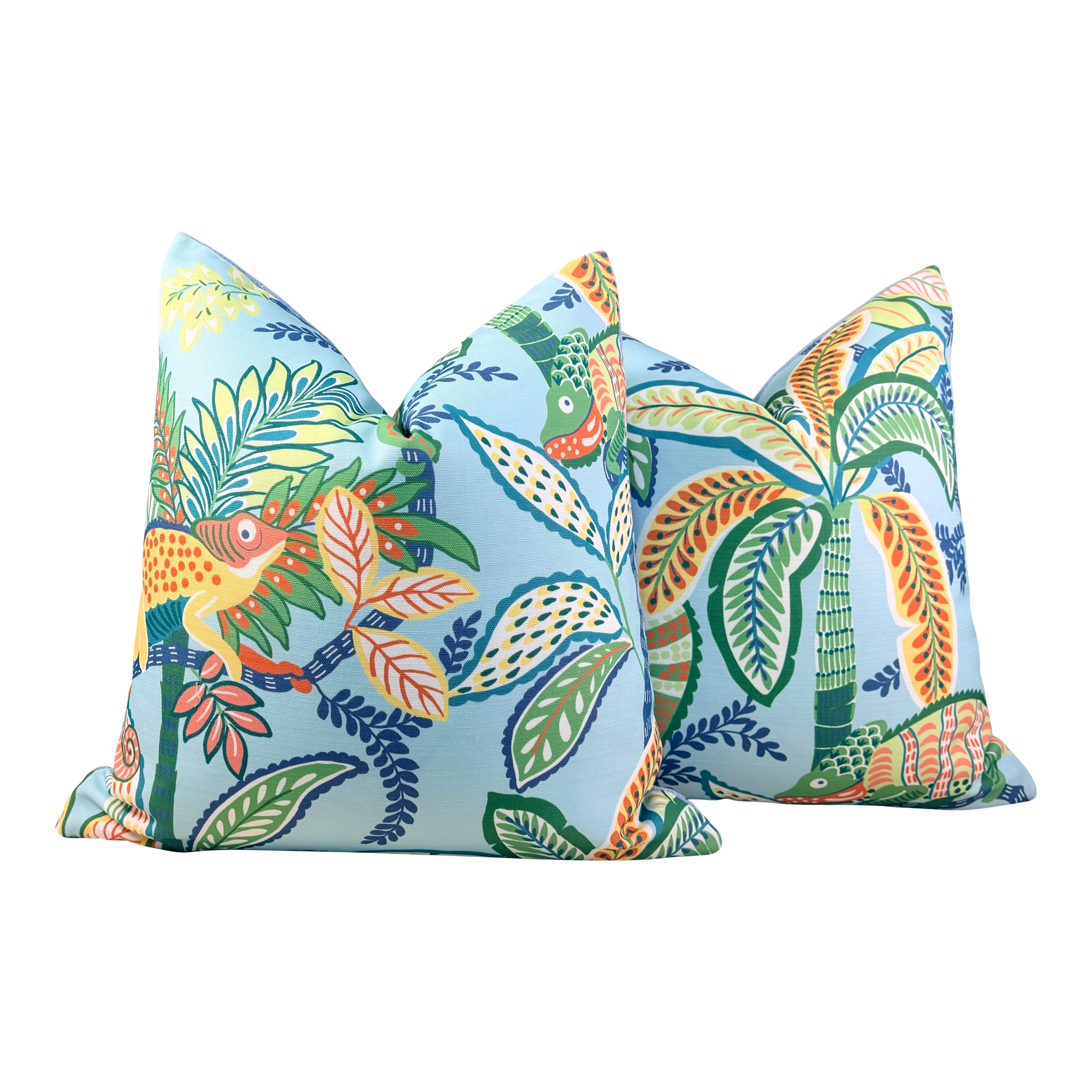 Thibaut Outdoor Iggy Pillow - Poolside