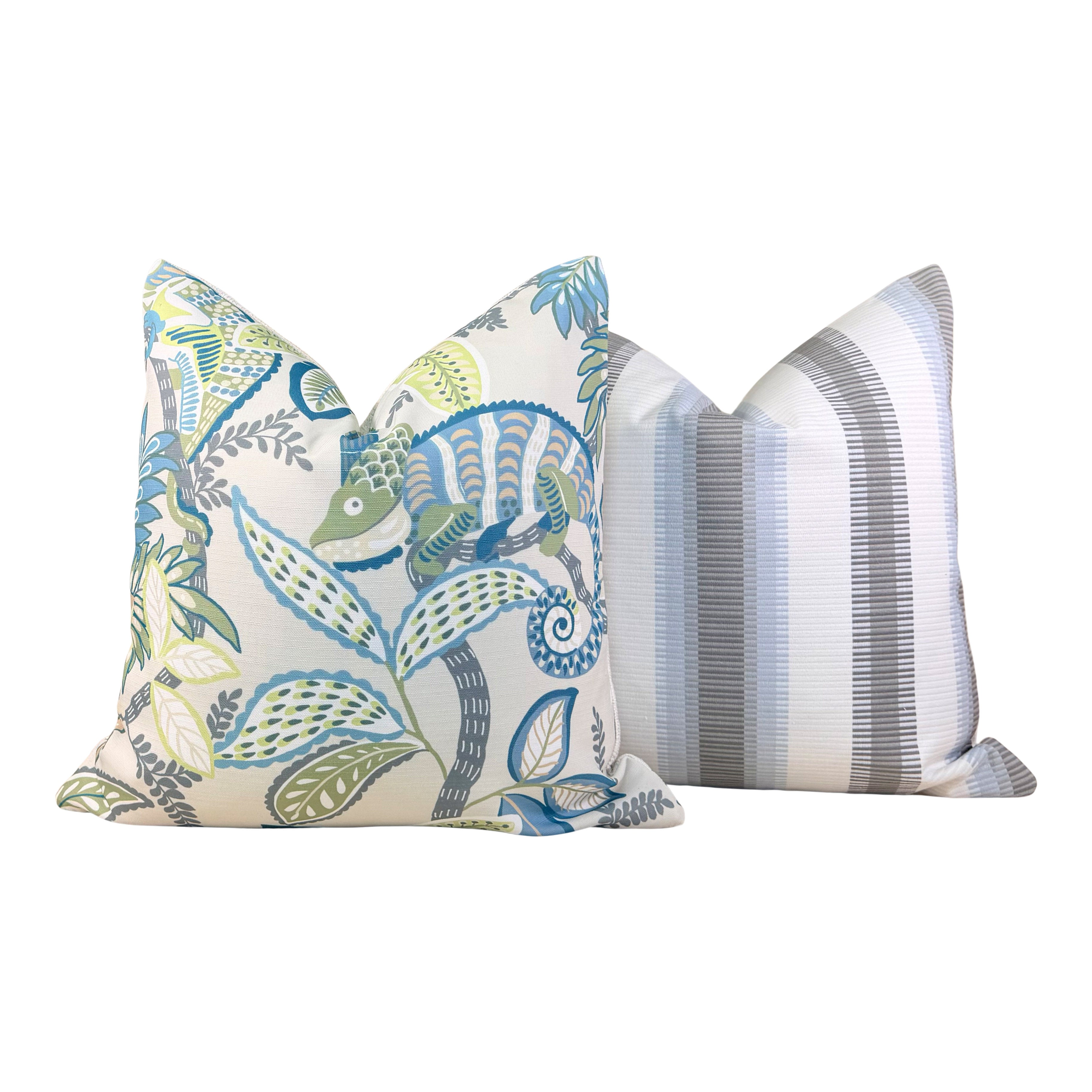 Thibaut Outdoor Iggy Pillow - Lagoon