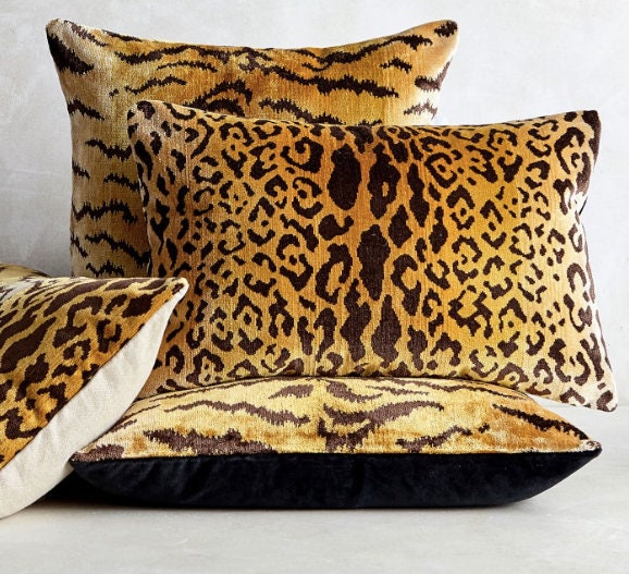 Scalamandre La Tigre Silk Velvet Pillow. Luxury Designer Pillows, High End Pillows, Leopard Velvet Pillows, Soft Velvet Lumbar Pillows