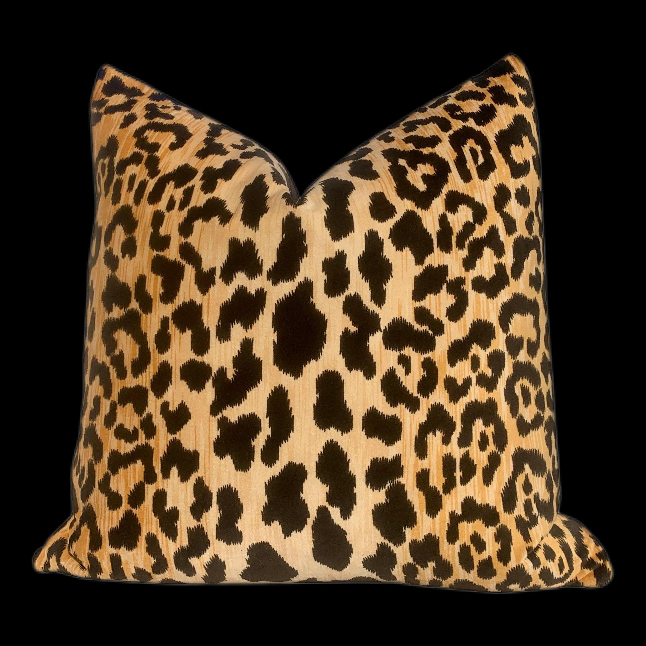 Leopard Velvet Pillow in Gold and Black. Accent Lumbar Animal Skin Pillow Designer Velvet Long Lumbar Pillow Decorative Toss Throw Pillow